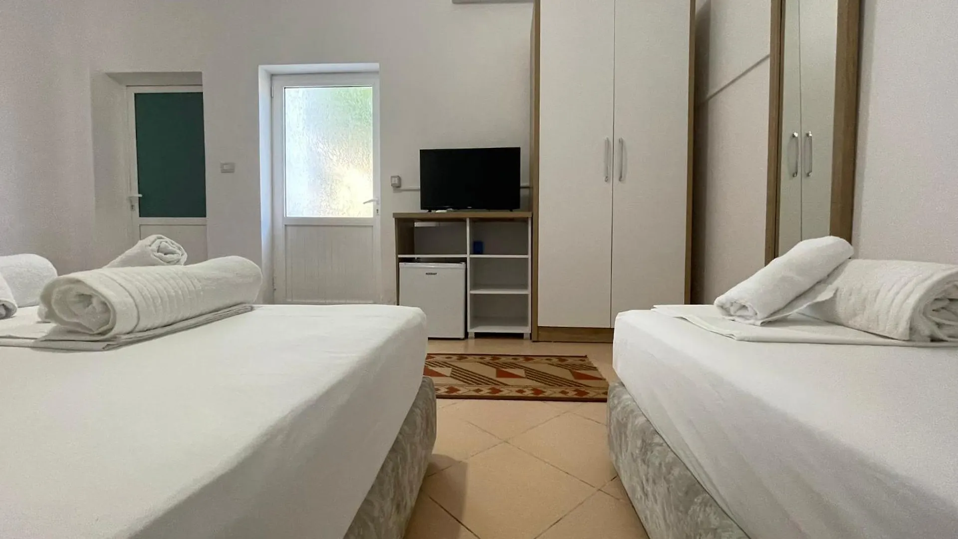 Pensionat Villa Deart Berat